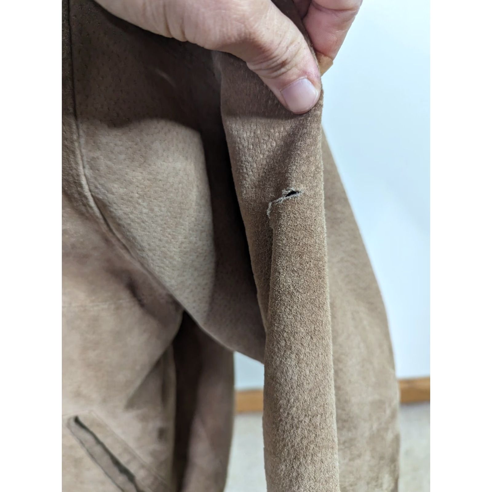 Vintage VINTAGE Bomber Jacket Leather Suede Beige Tan Mens M 38-40 Full Zip Lined Pockets Casual Size US M / EU 48-50 / 2 - 6 Thumbnail