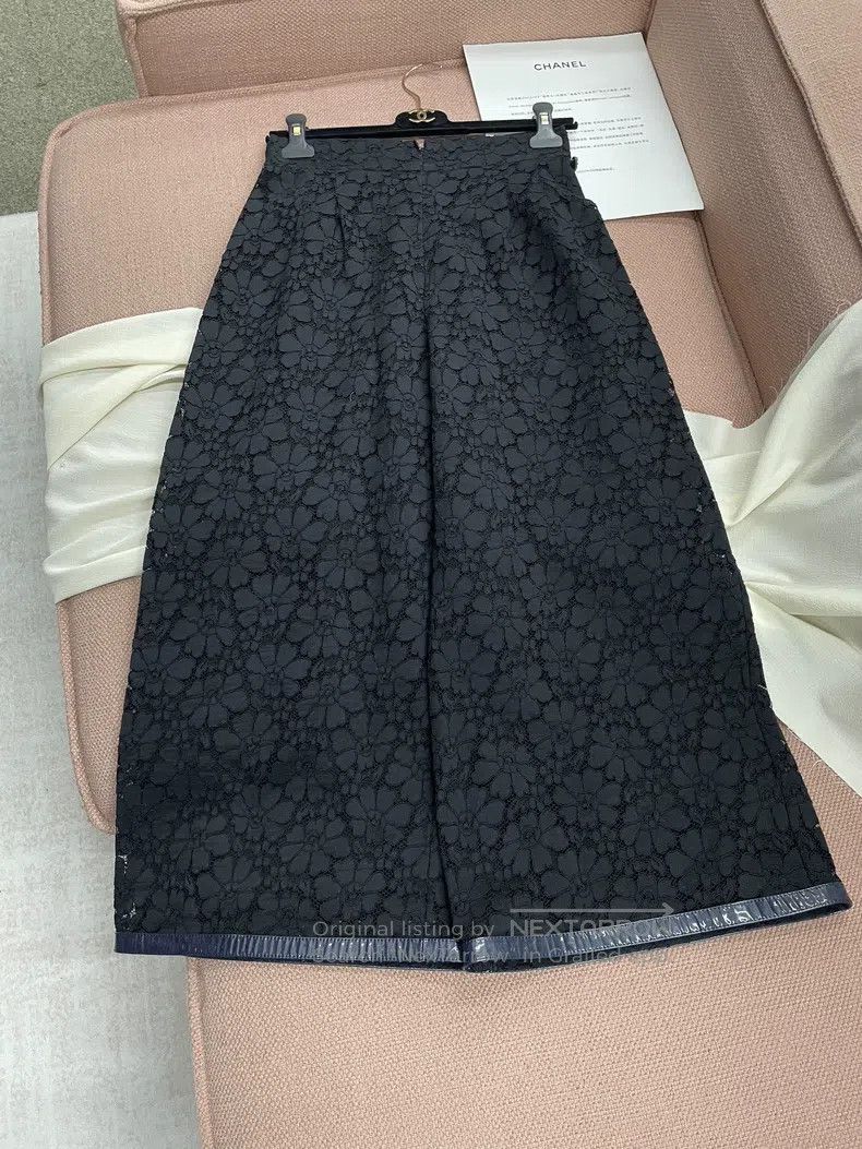 Chanel Chanel Black lace wide-leg trousers Size 25" / US 0 / IT 36 - 1 Thumbnail