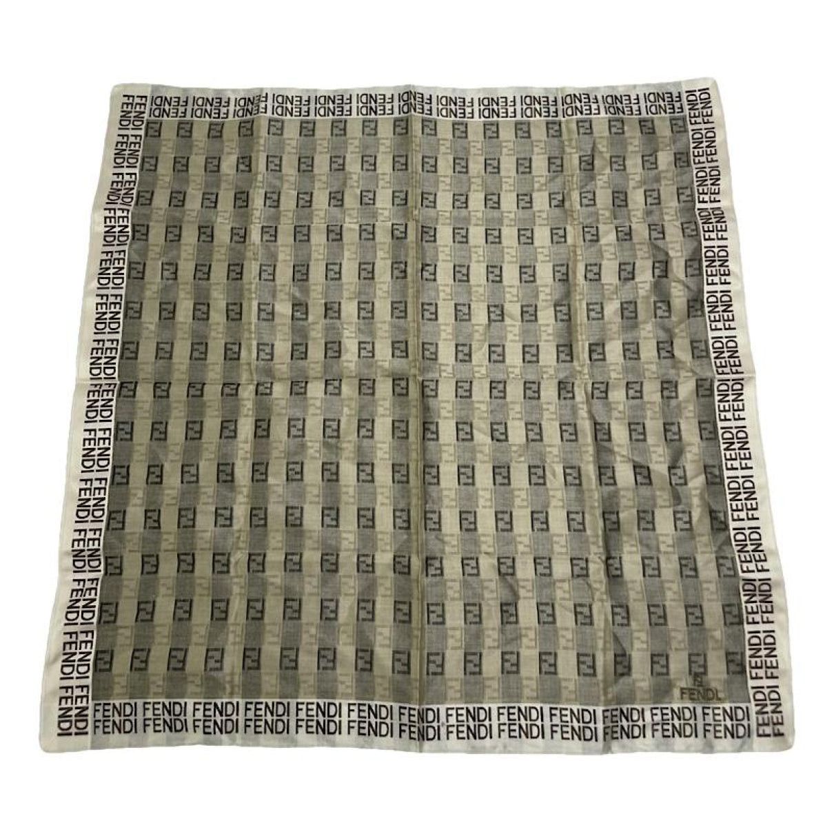 Fendi Green Silk Scarf Size ONE SIZE - 1 Thumbnail