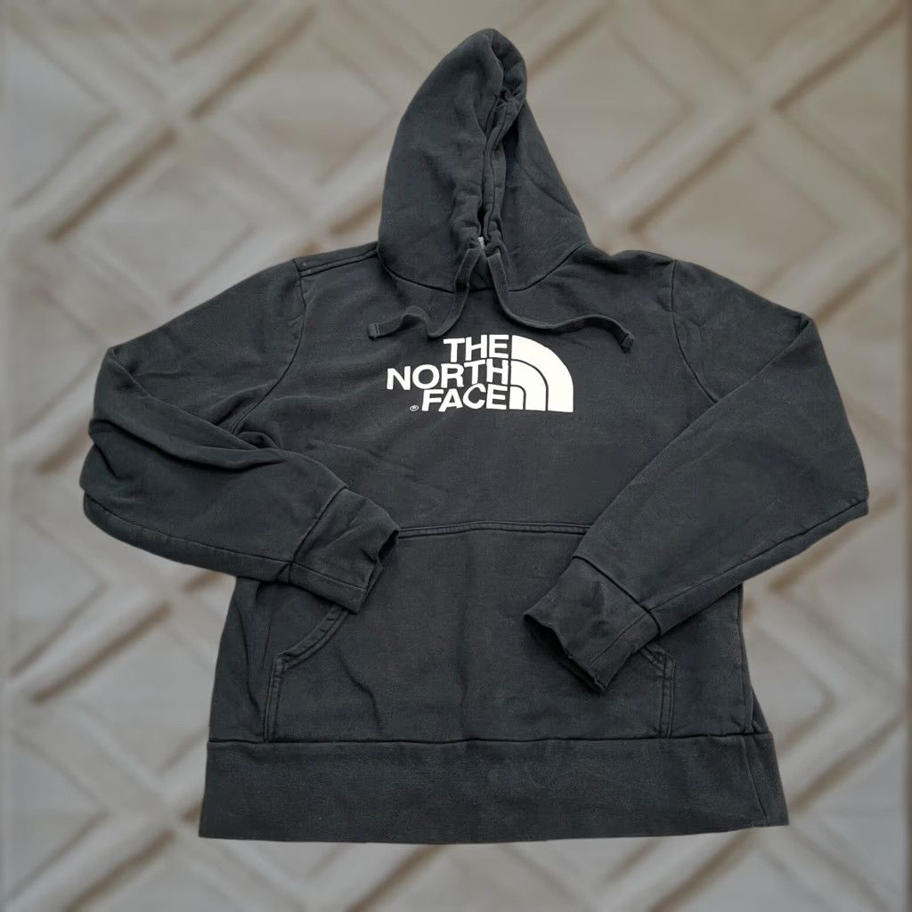 The North Face The North Face Hoodie Womens Medium Black Graphic Fleece Pullover Sweatshirt Size M / US 6-8 / IT 42-44 - 1 Thumbnail