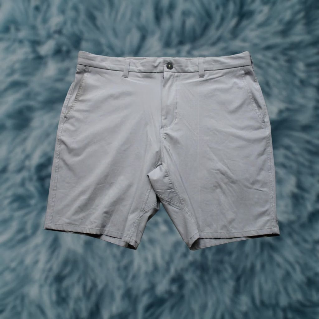 Vintage PREP-FORMANCE Shorts Mens 35 Gray Chino Microfiber Stretch Golf Casual 9 Inseam Size US 35 - 1 Thumbnail