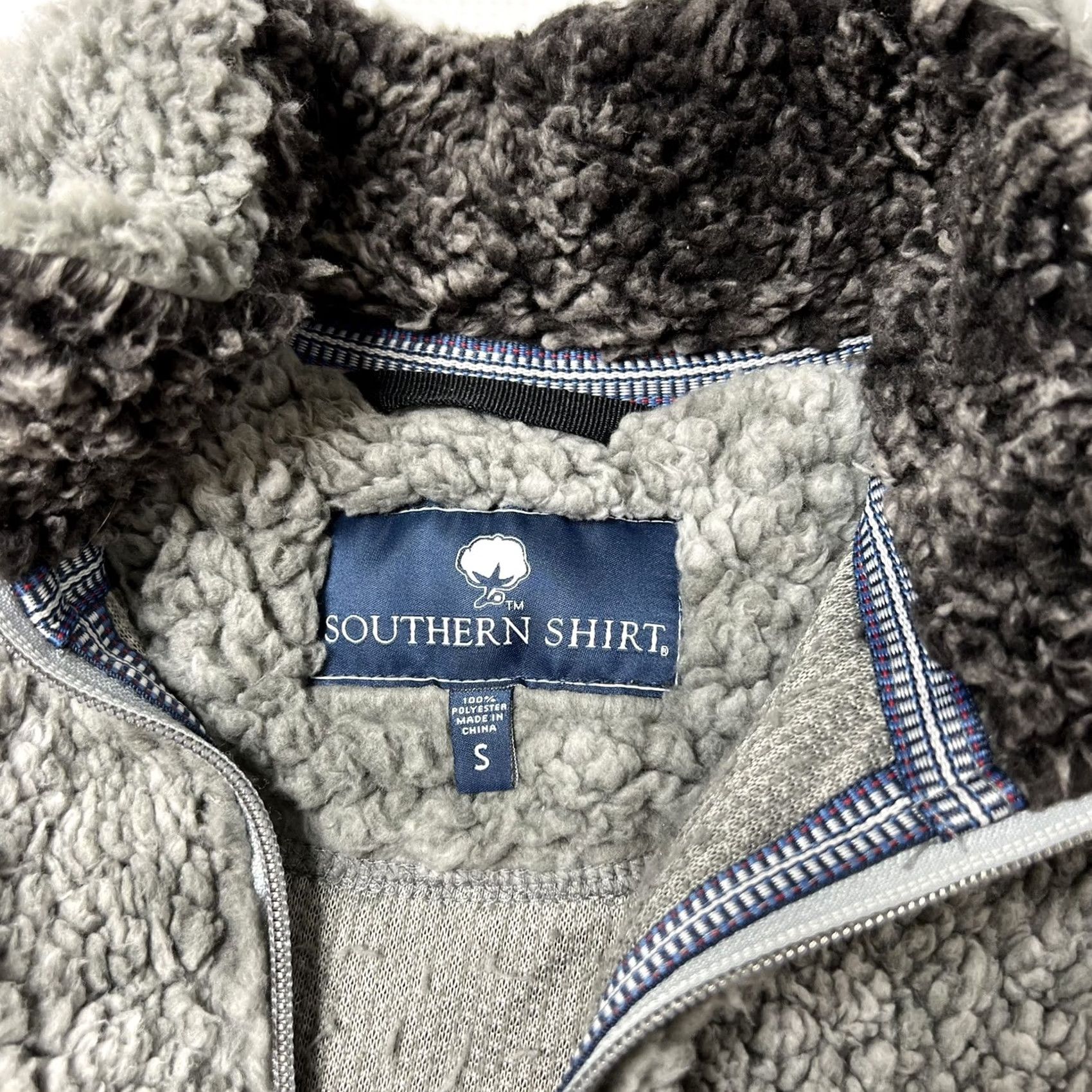 Vintage Simply Southern Sherpa Pullover 1/4 Zip Women's Size Small Gray Shirt Size S / US 4 / IT 40 - 3 Thumbnail