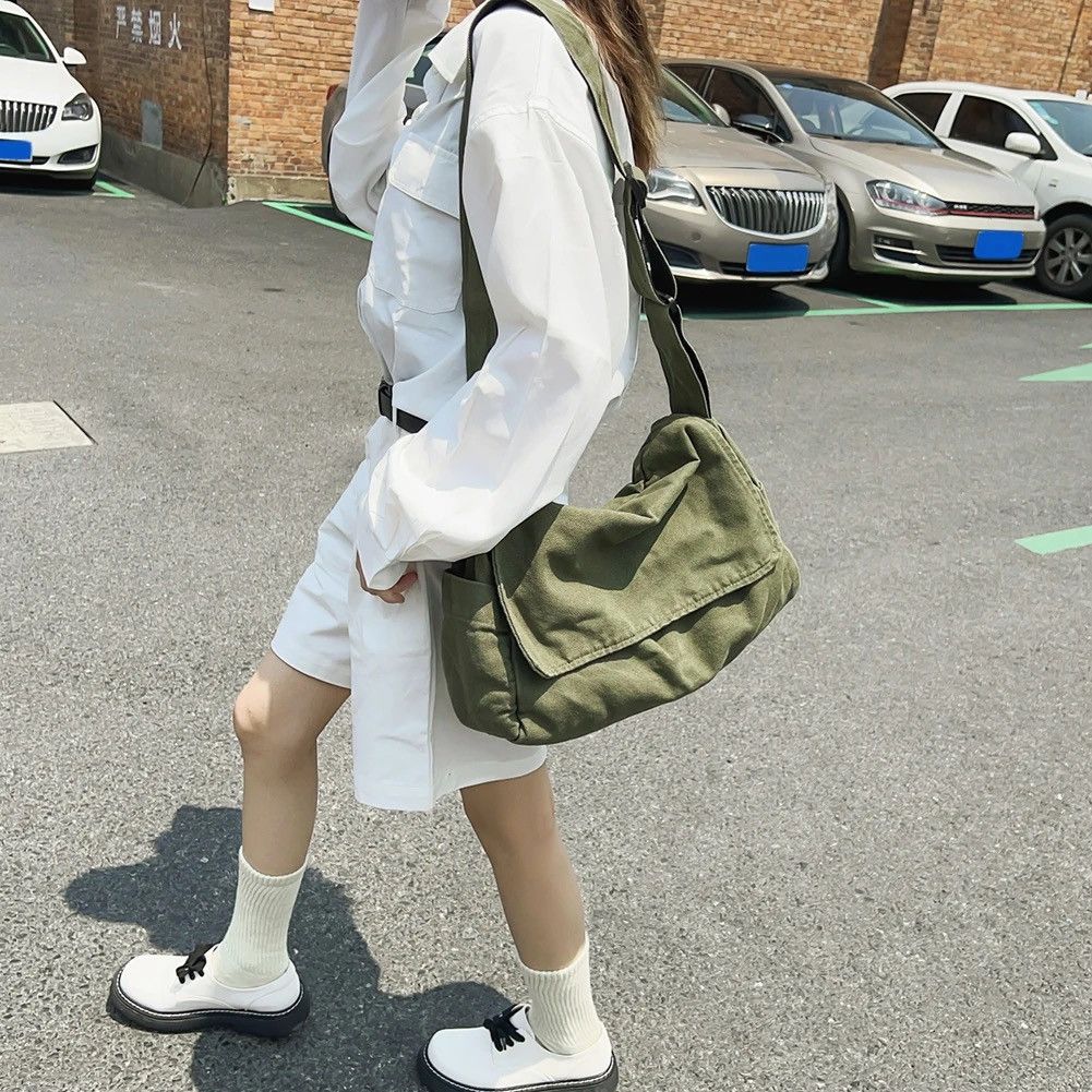Japanese Brand Green Shoulder Bag Size ONE SIZE - 1 Thumbnail