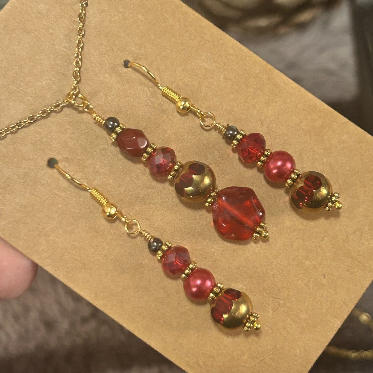 Handmade Handcrafted elegant ruby glass carnelian necklace set Size ONE SIZE - 1 Thumbnail