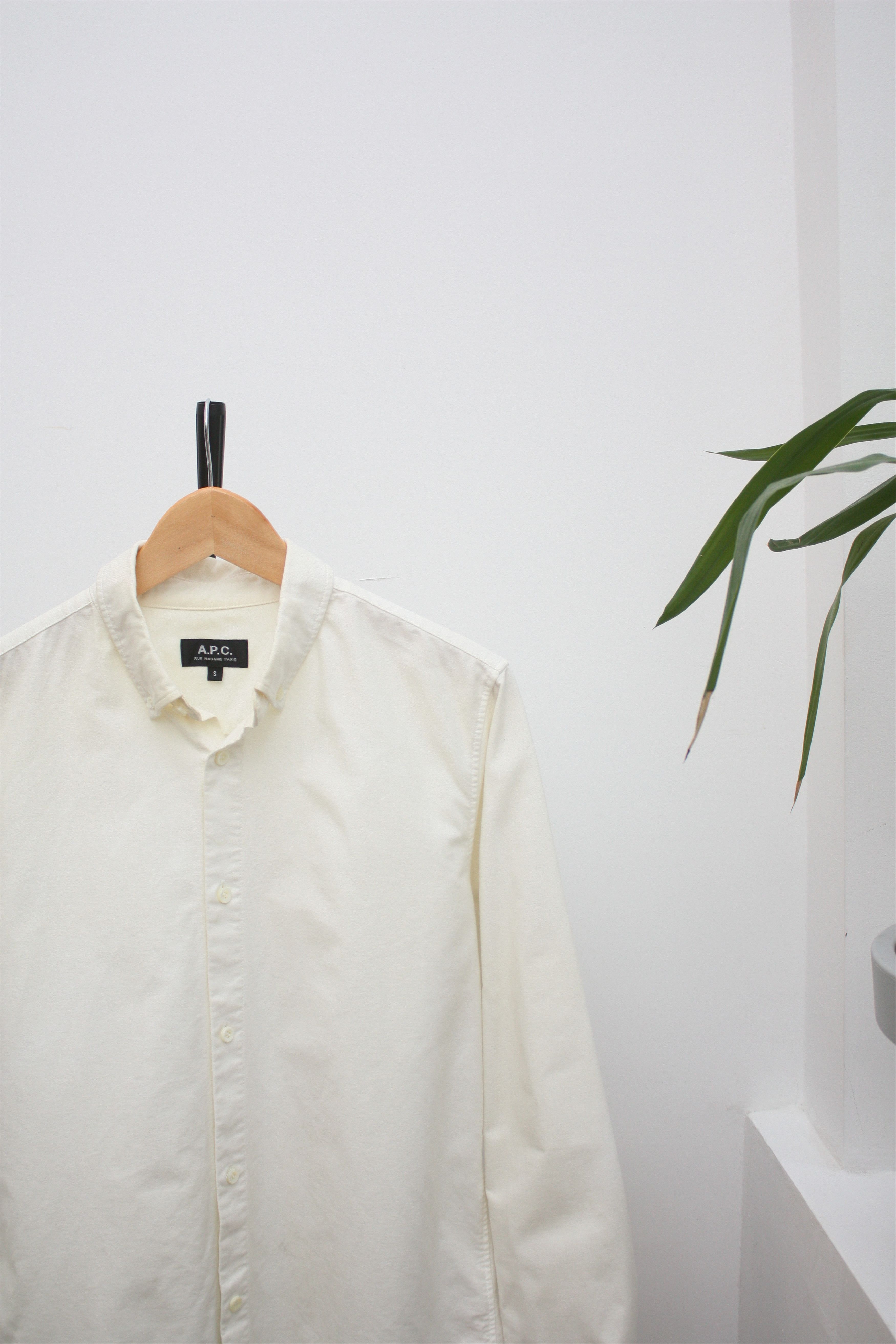 A.P.C. A.P.C. White Long Sleeve Shirt Men's Small Size US S / EU 44-46 / 1 - 1 Thumbnail