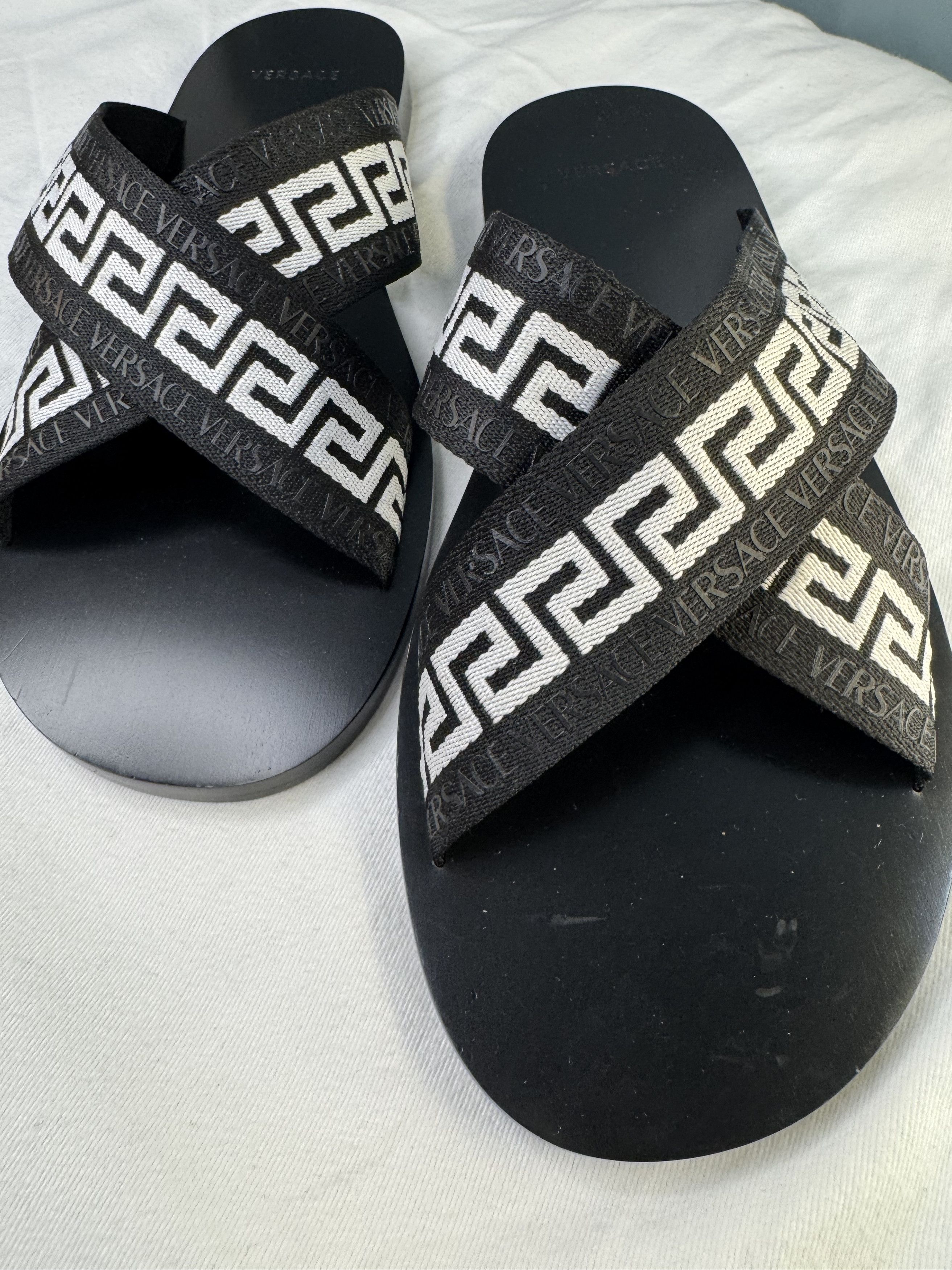 Versace Versace Black/White Greca Sandals Size US 9.5 / EU 42-43 - 7 Thumbnail