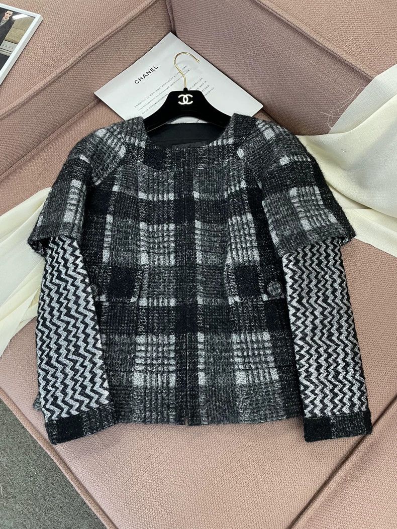 Chanel Chanel Ground control series fake two gray plaid jackets Size XXS / US 00 / IT 34 - 1 Thumbnail