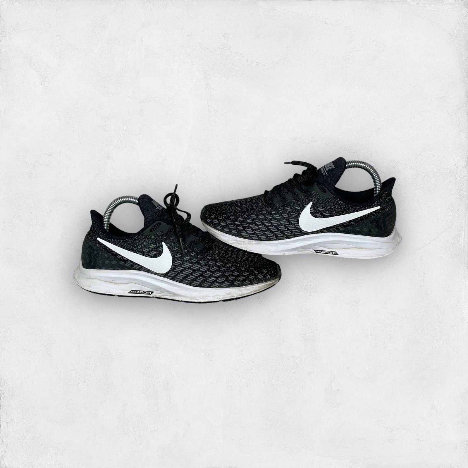 Nike Nike Air Zoom Pegasus 35 942855-001 Women Black/Gray Shoes 7 Size US 7 / IT 37 - 1 Thumbnail
