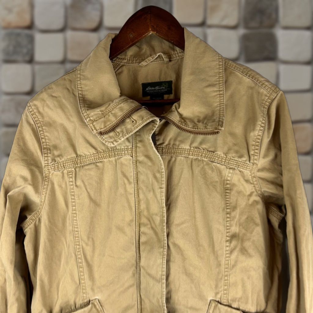 Eddie Bauer Eddie Bauer Womens Utility Jacket Tan 100% Cotton Zip Front Pockets Casual Outdoor Everyday Layering Size L Beige Size L / US 10 / IT 46 - 1 Thumbnail