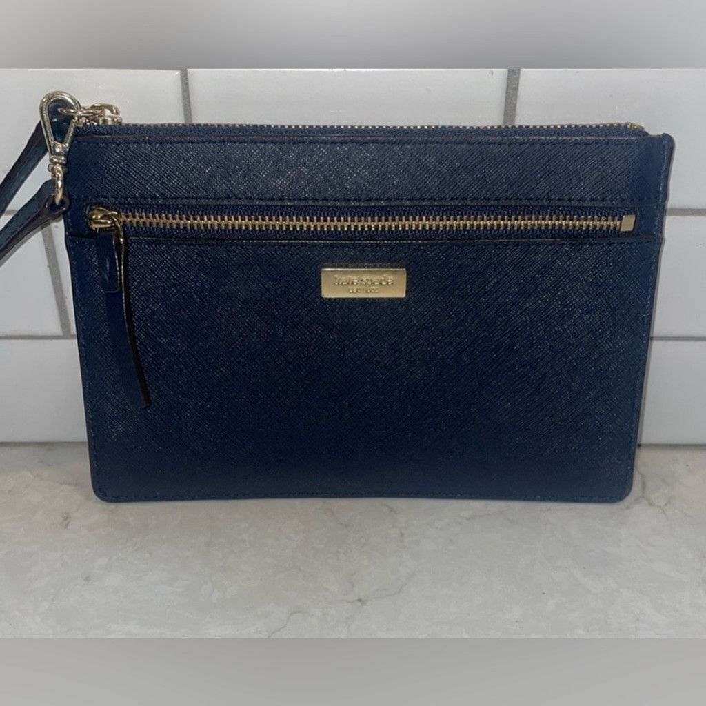 Kate Spade Kate Spade Navy wristlet EUC Size ONE SIZE - 1 Thumbnail