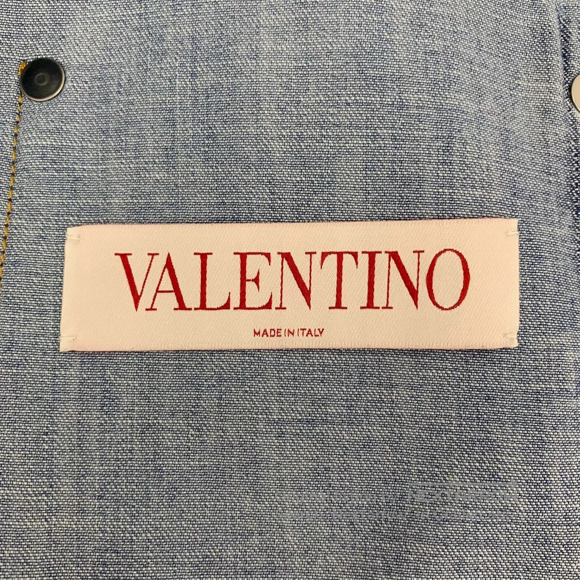 Valentino Valentino Blue Denim Collared Long Sleeve Shirt. Size US S / EU 44-46 / 1 - 5 Thumbnail