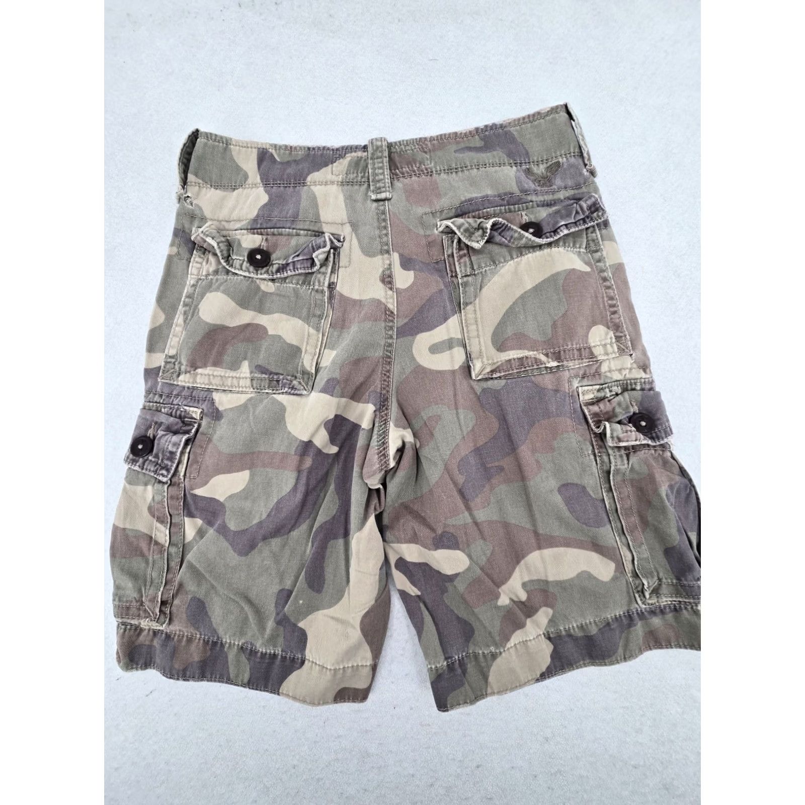Vintage American Eagle Cargo Shorts 28 Green Camouflage Cargo Pocket Men Shorts Size US 28 / EU 44 - 2 Thumbnail