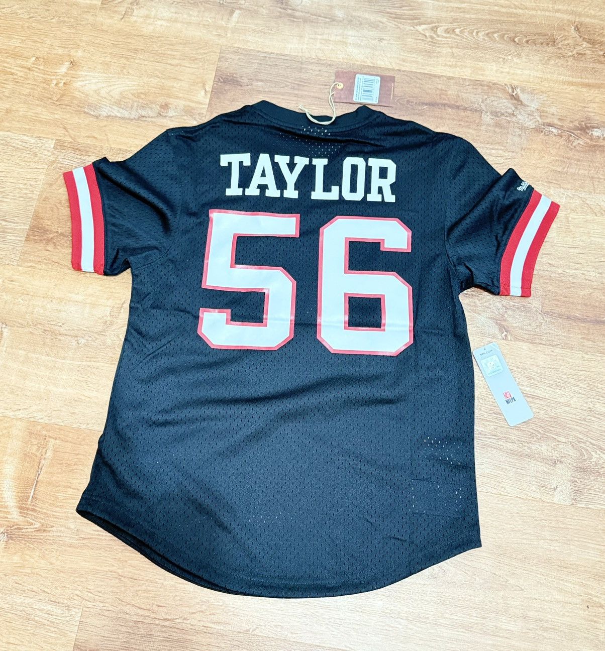 Mitchell & Ness Lawrence Taylor Mitchell & Ness Jersey Size US M / EU 48-50 / 2 - 5 Thumbnail