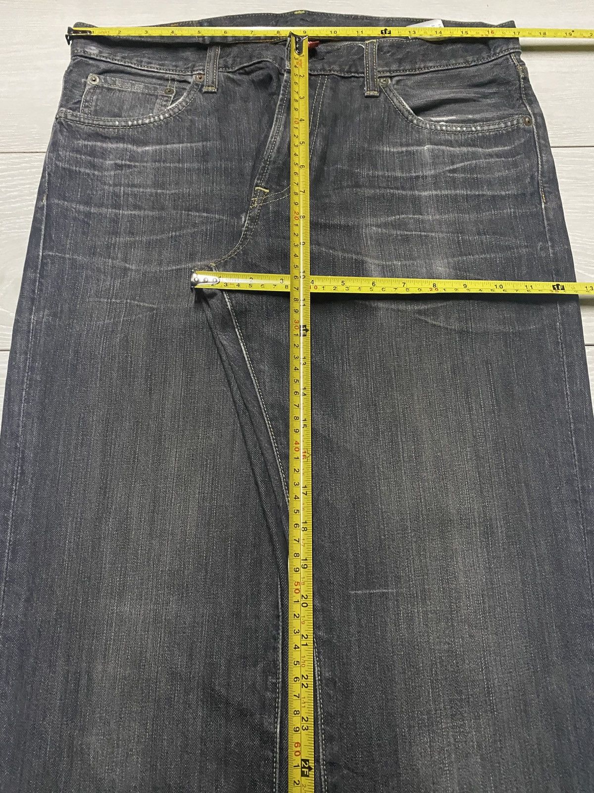 Uniqlo Vintage Japanese Brand Uniqlo Black Denim Loose Jeans Size US 34 / EU 50 - 11 Thumbnail
