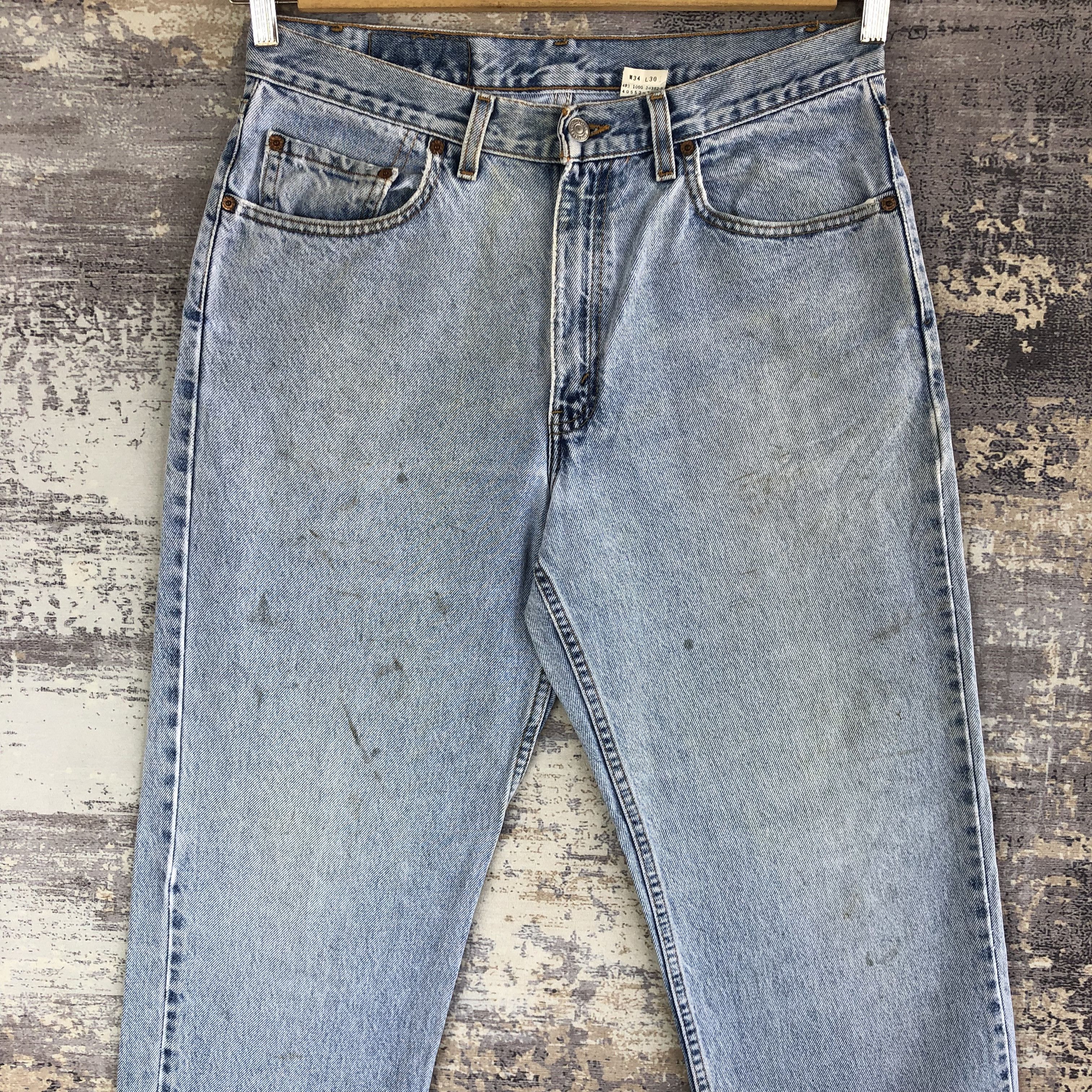 Levi's Vintage Levis 550 Light Wash Jeans Levi's Sun Faded Denim Size US 32 / EU 48 - 3 Thumbnail