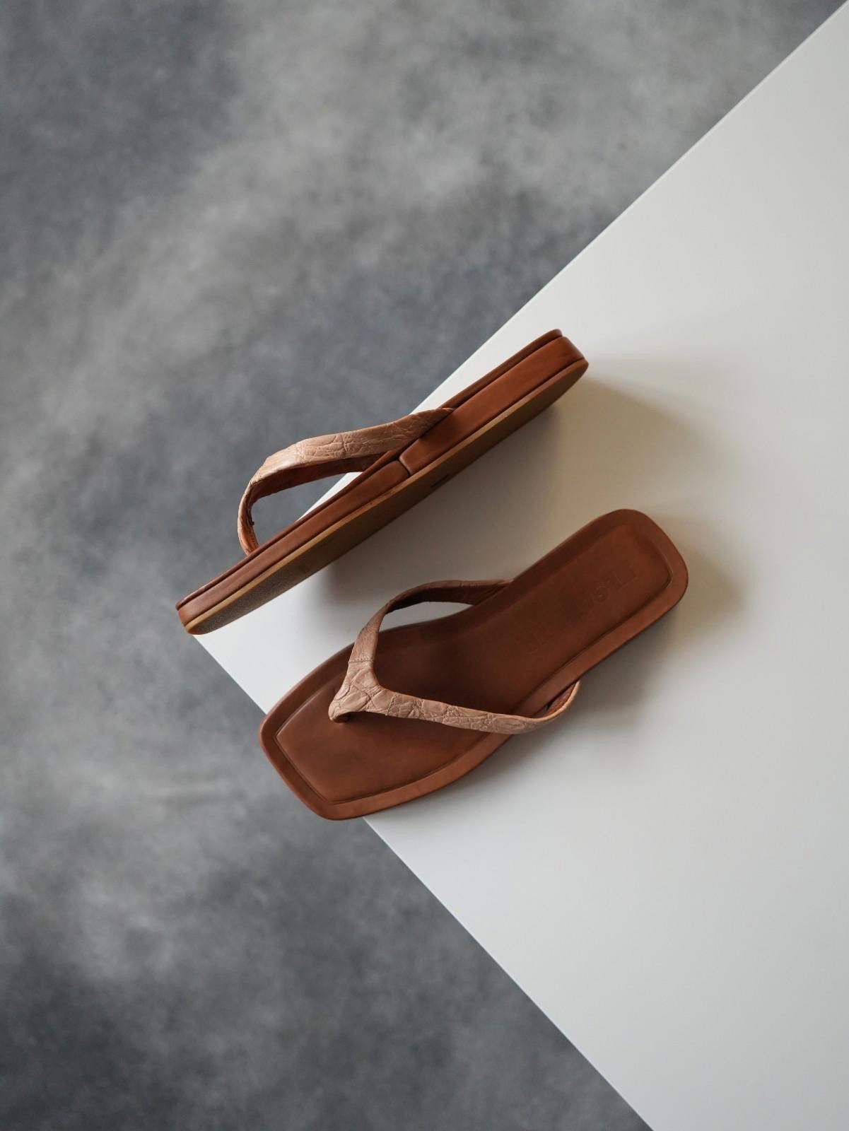 Jil Sander Jil Sander Crocodile Leather Square-Toe Thong Sandals Size US 5 / IT 35 - 7 Thumbnail