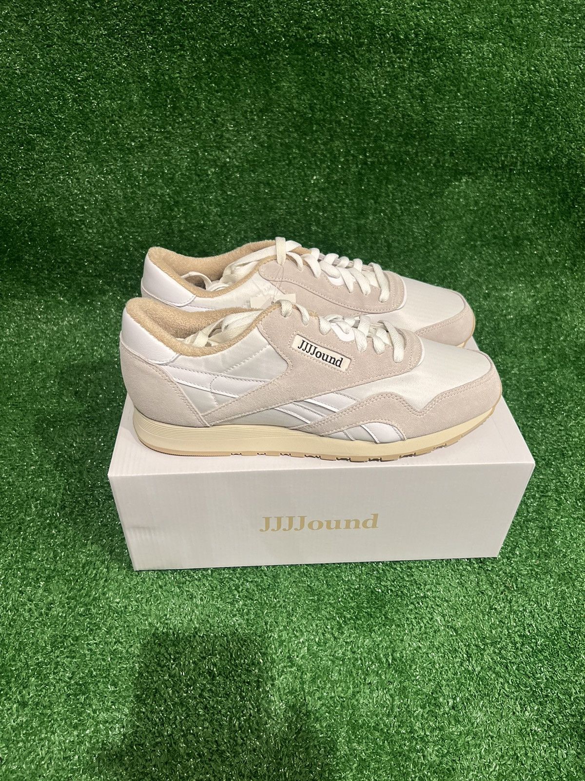 JJJJound × Reebok JJJJound x Reebok Classic Nylon 'White' Size US 11 / EU 44 - 2 Thumbnail