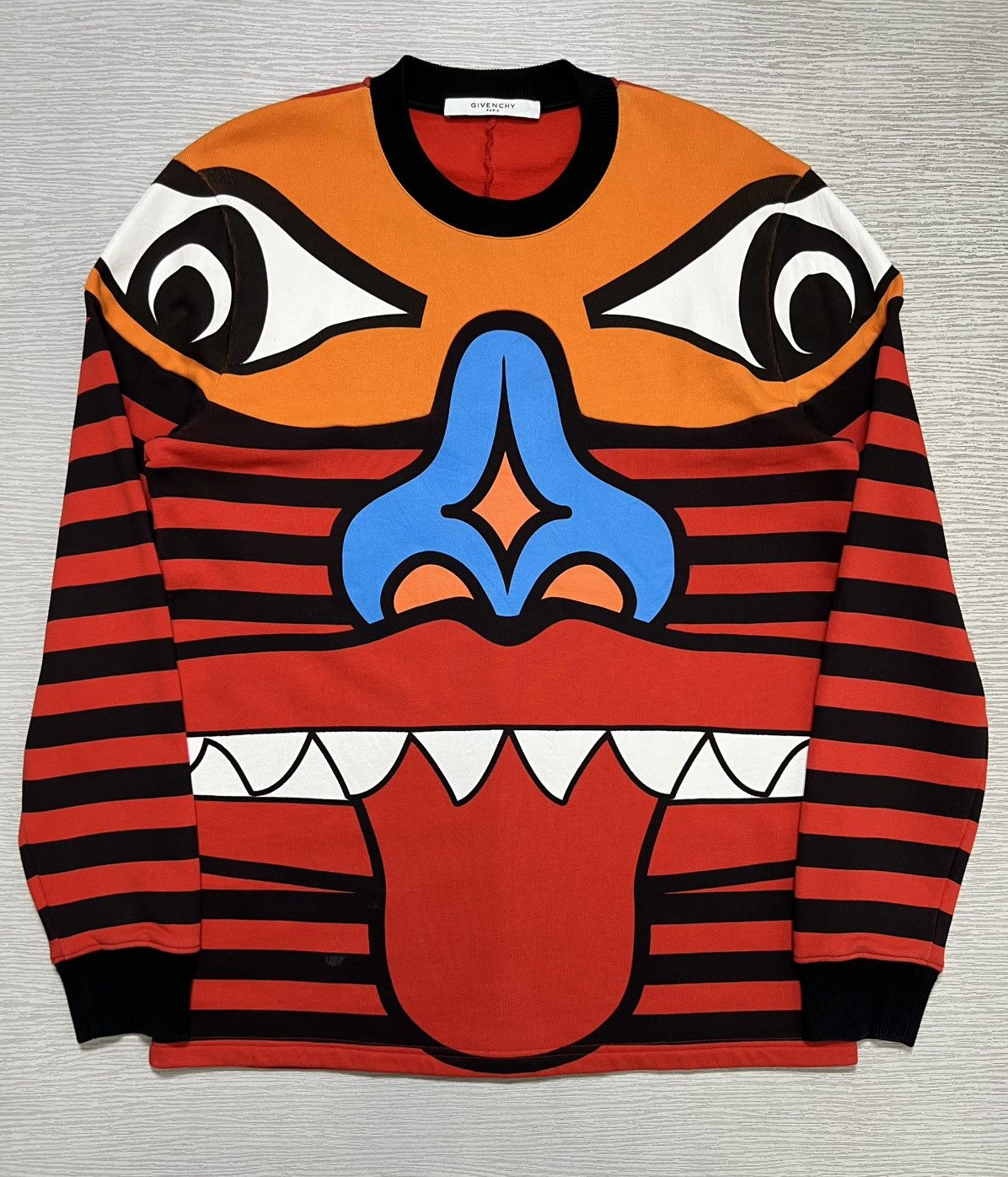 アウターその他 GIVENCHY Cotton sweatshirt with givenchy print Givenchy Black Distressed Cotton Logo Print Sweatshirt XL