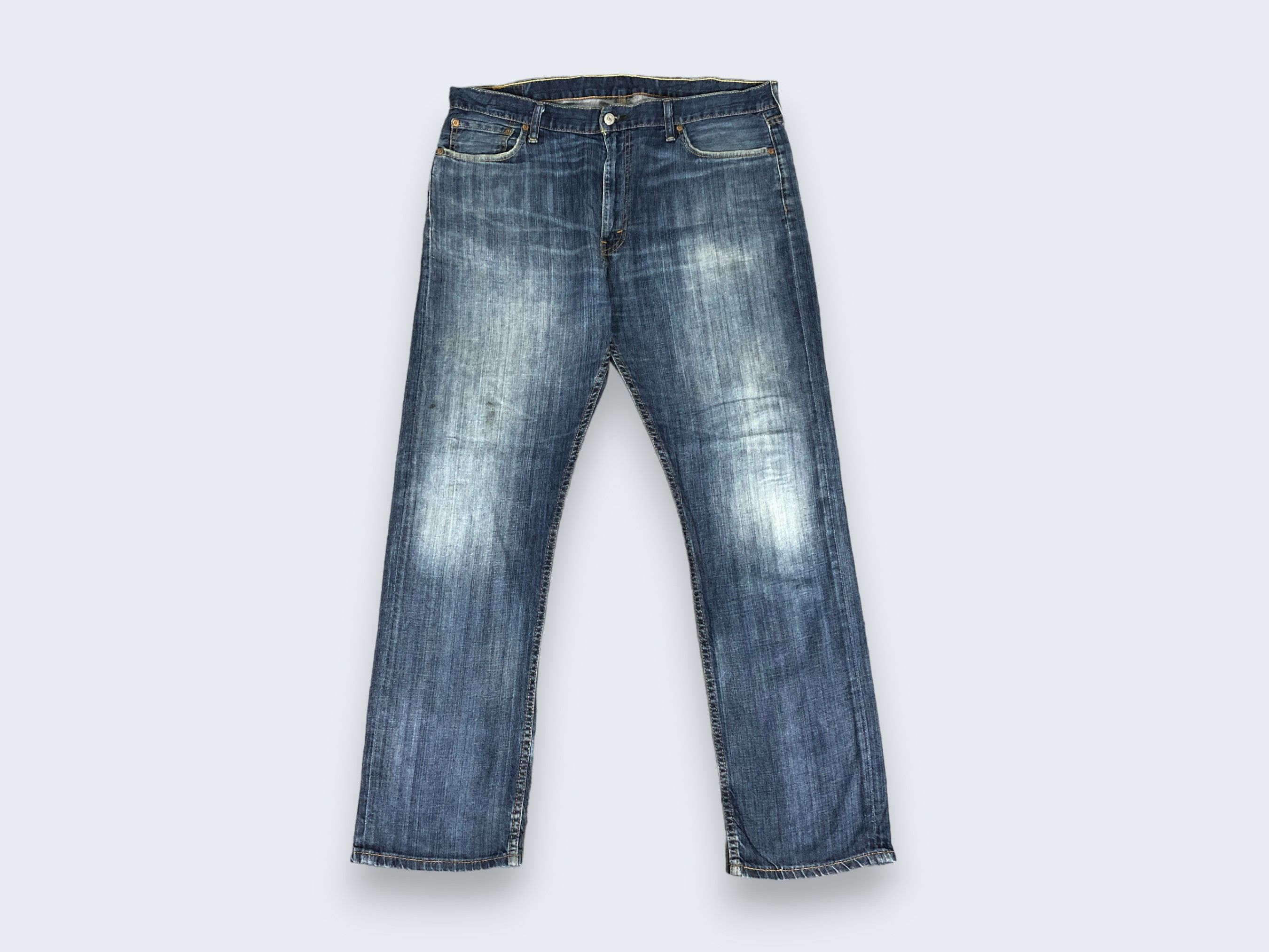 Vintage Levis Light Blue Wash Jeans L954
