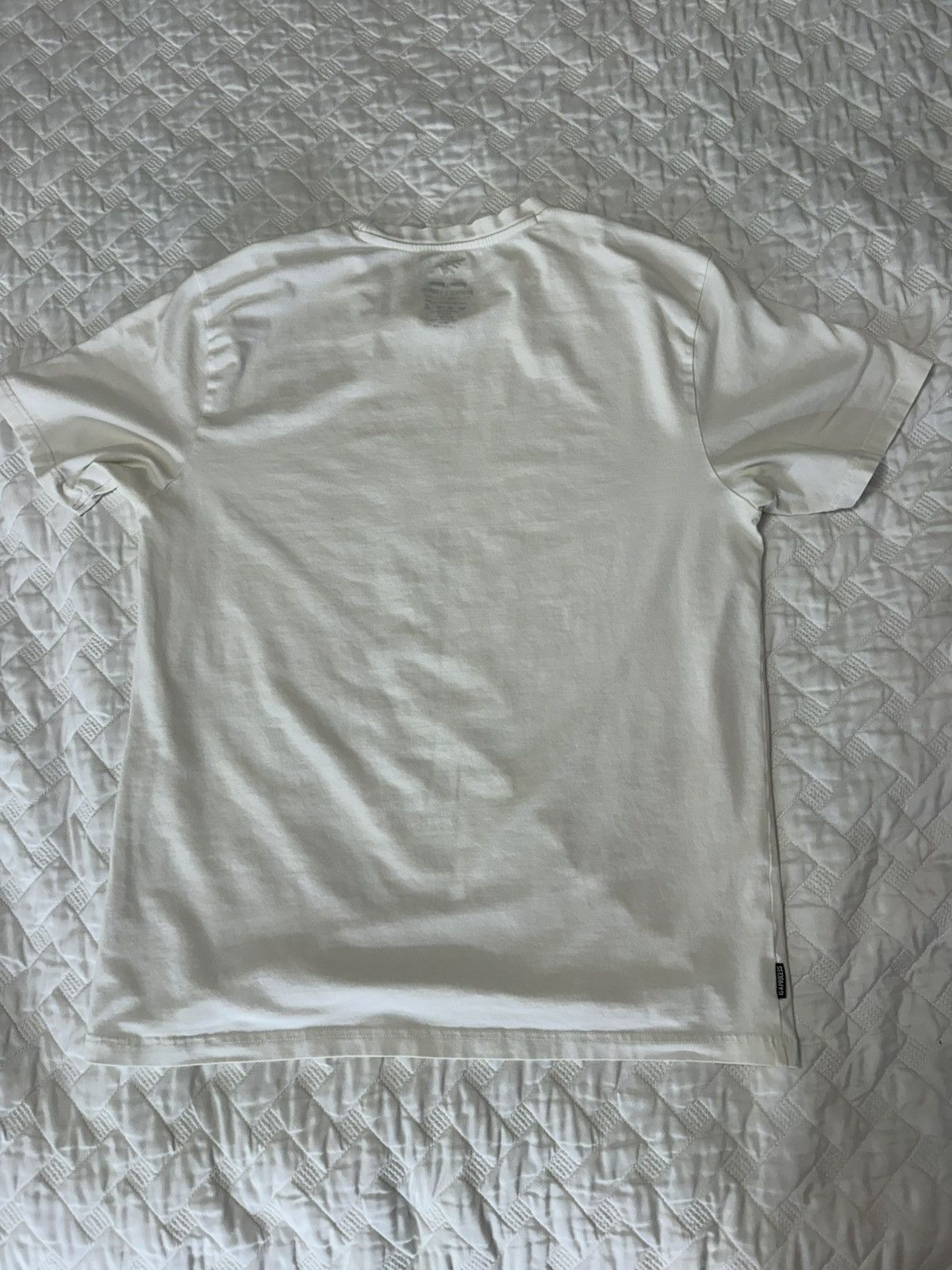 Paper Planes Paper planes shirt size large Size US L / EU 52-54 / 3 - 4 Thumbnail