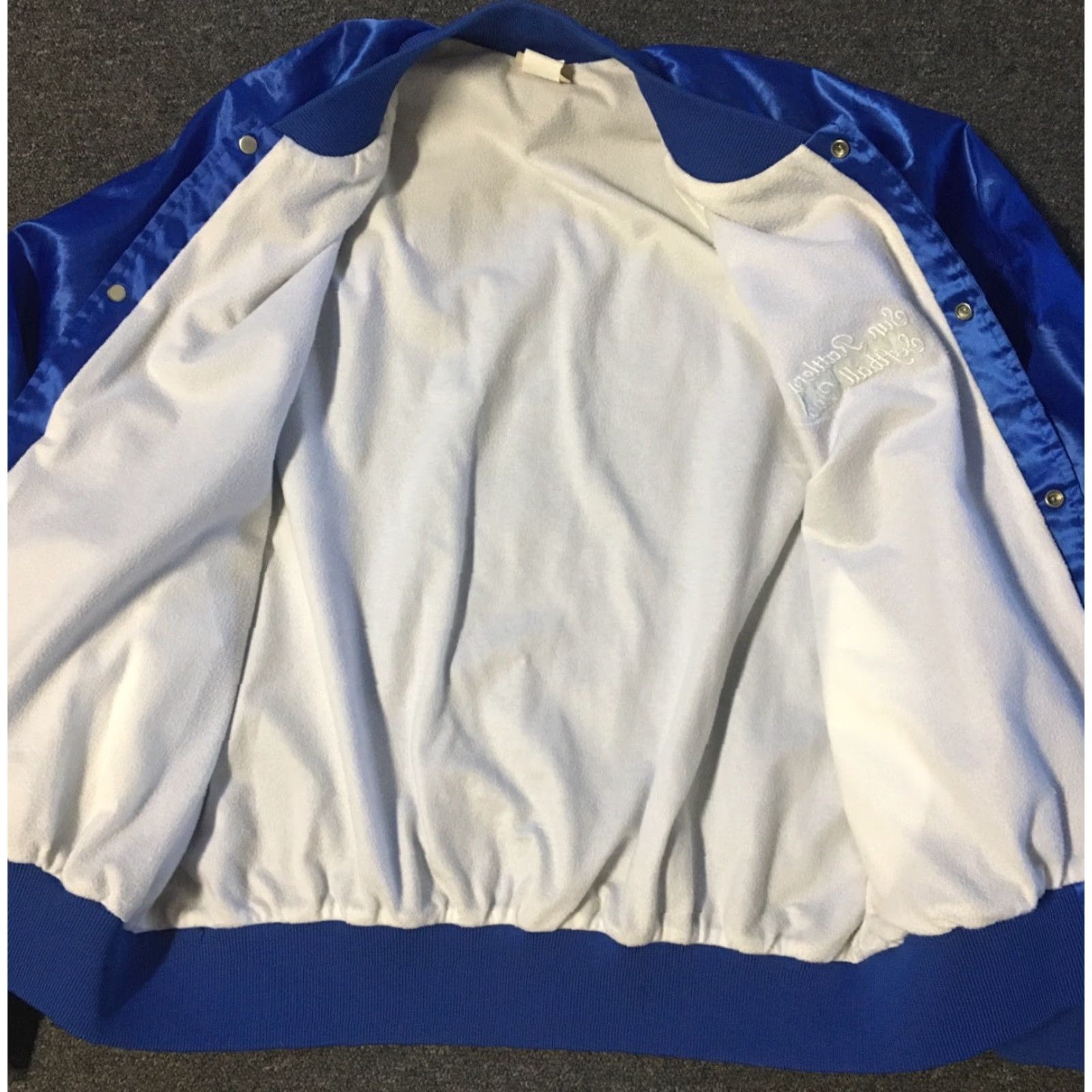 Vintage VINTAGE Auburn Sportswear Satin Bomber Jacket XL Blue USA Striped 80s 90s Softball Coach Baseball Track Mens Size US XL / EU 56 / 4 - 6 Thumbnail