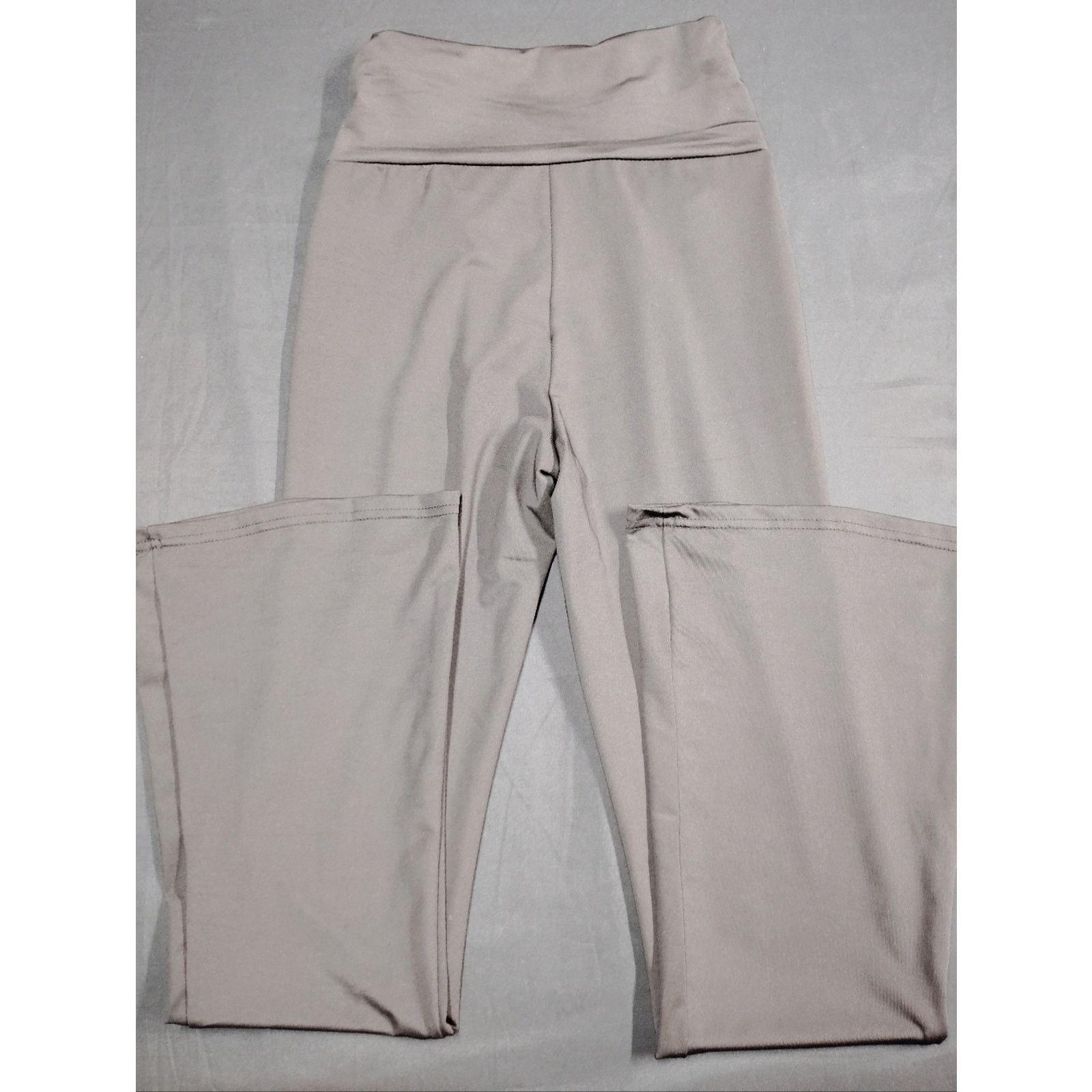 Shein High-Waist V-Crossover Yoga Pants in black Size 22" - 6 Thumbnail
