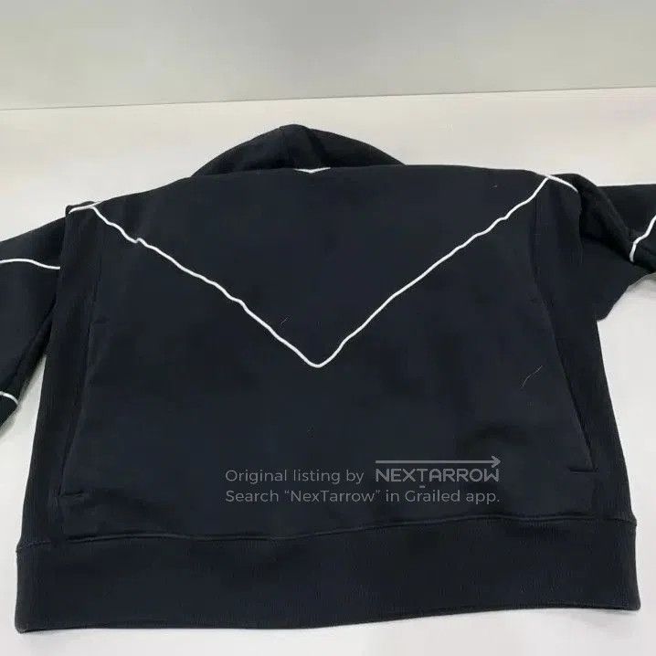 Givenchy Givenchy Line-Embellished Men's Pullover Hoodie. Size US M / EU 48-50 / 2 - 6 Thumbnail