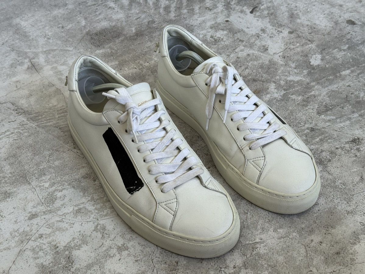 Givenchy Givenchy white leather low top sneakers Size US 10 / EU 43 - 5 Thumbnail
