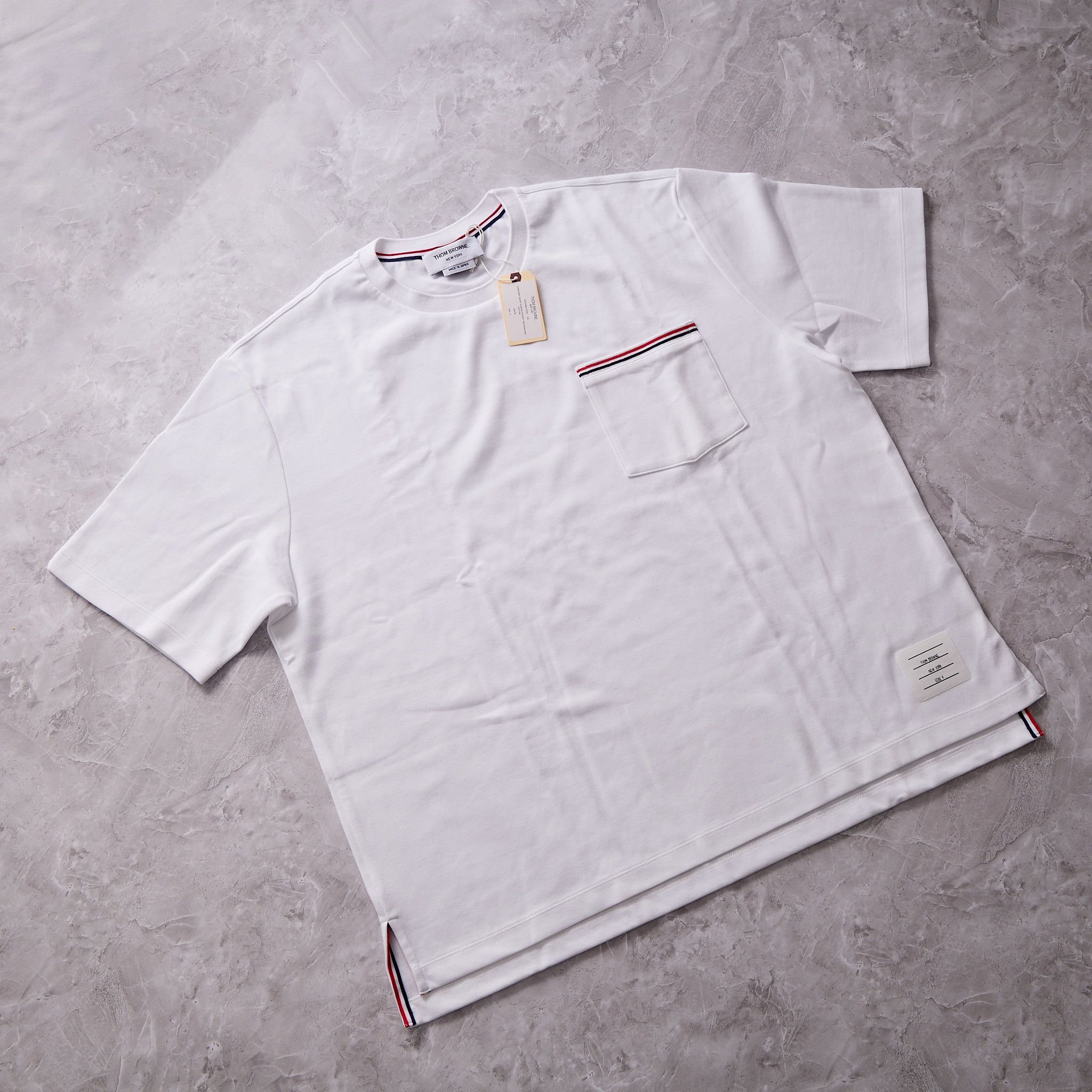 Thom Browne THOM BROWNE Pocket Crew Neck Tee WHITE Size US XL / EU 56 / 4 - 1 Thumbnail