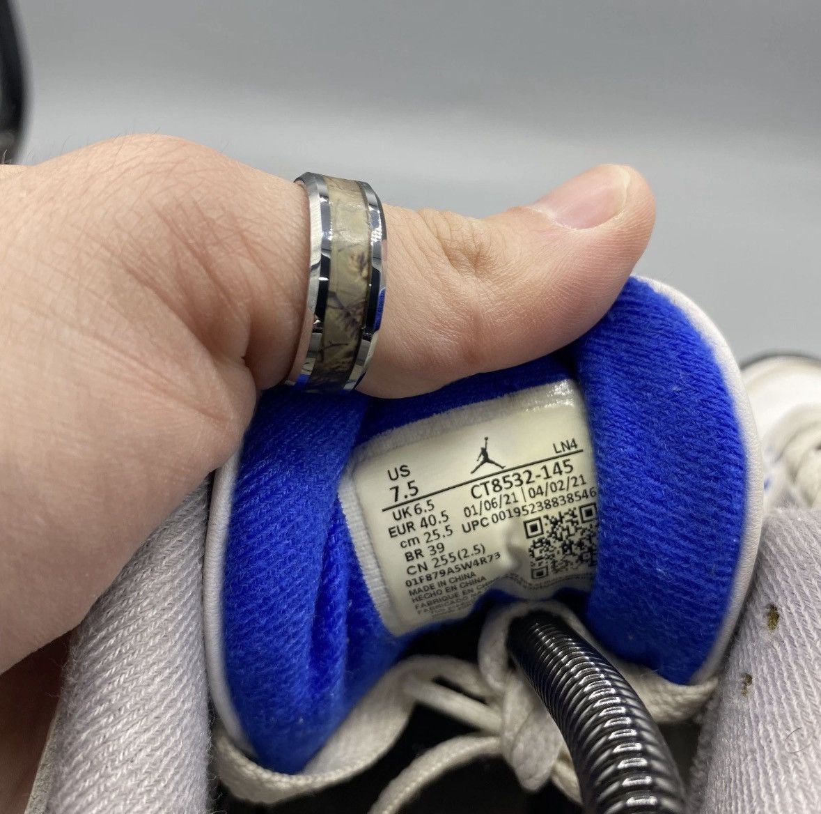 Nike Nike Air Jordan III RETRO 3 Racer Blue Cement OG 7.5 Size US 7.5 / EU 40-41 - 7 Thumbnail