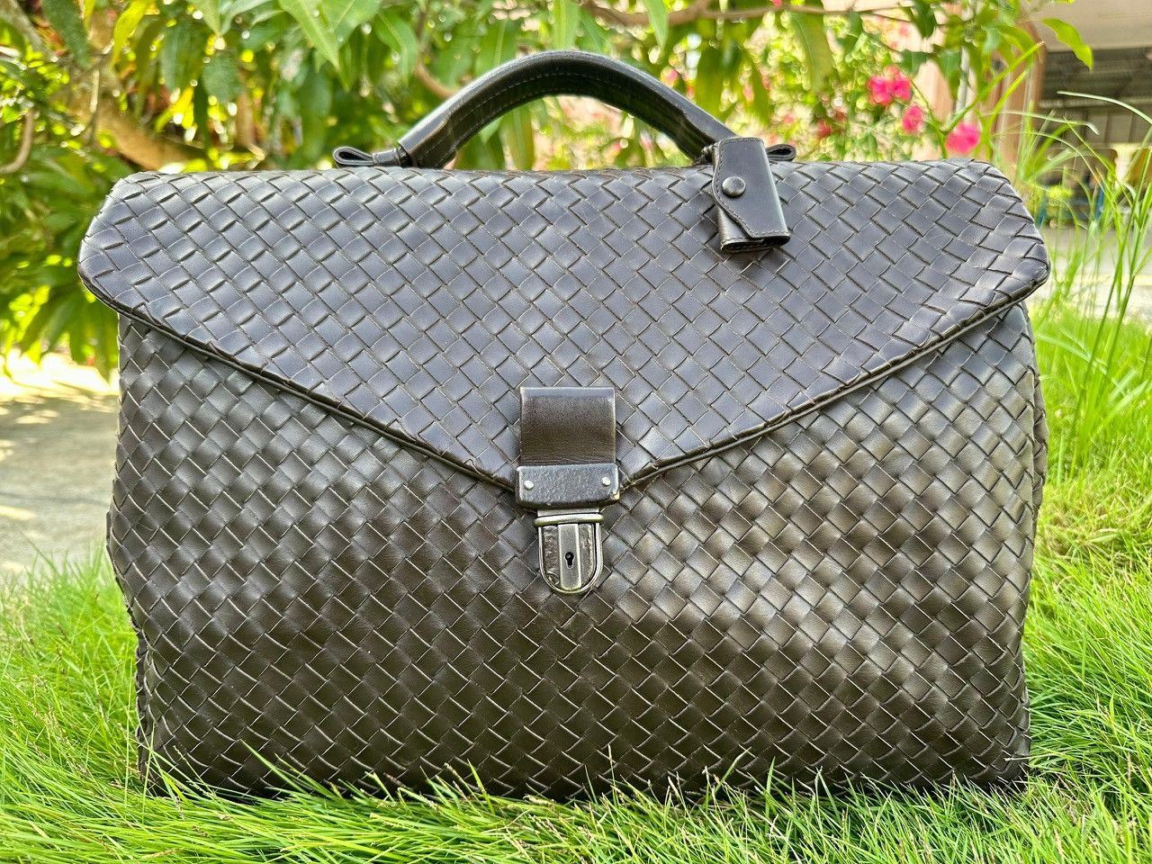 Bottega Veneta Authentic Bottega Veneta Intrecciato Woven Leather Briefcase Size ONE SIZE - 1 Thumbnail