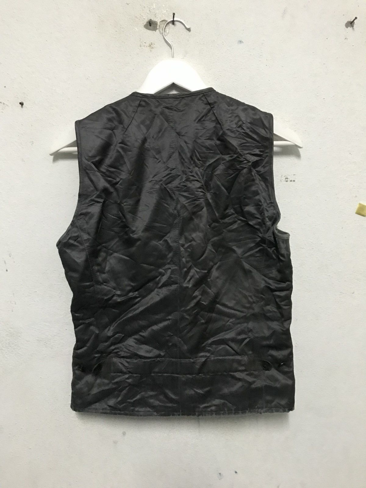Bottega Veneta × Leather × Vintage Vintage Bonttega Vanetta Leather Vest Size US M / EU 48-50 / 2 - 2 Thumbnail