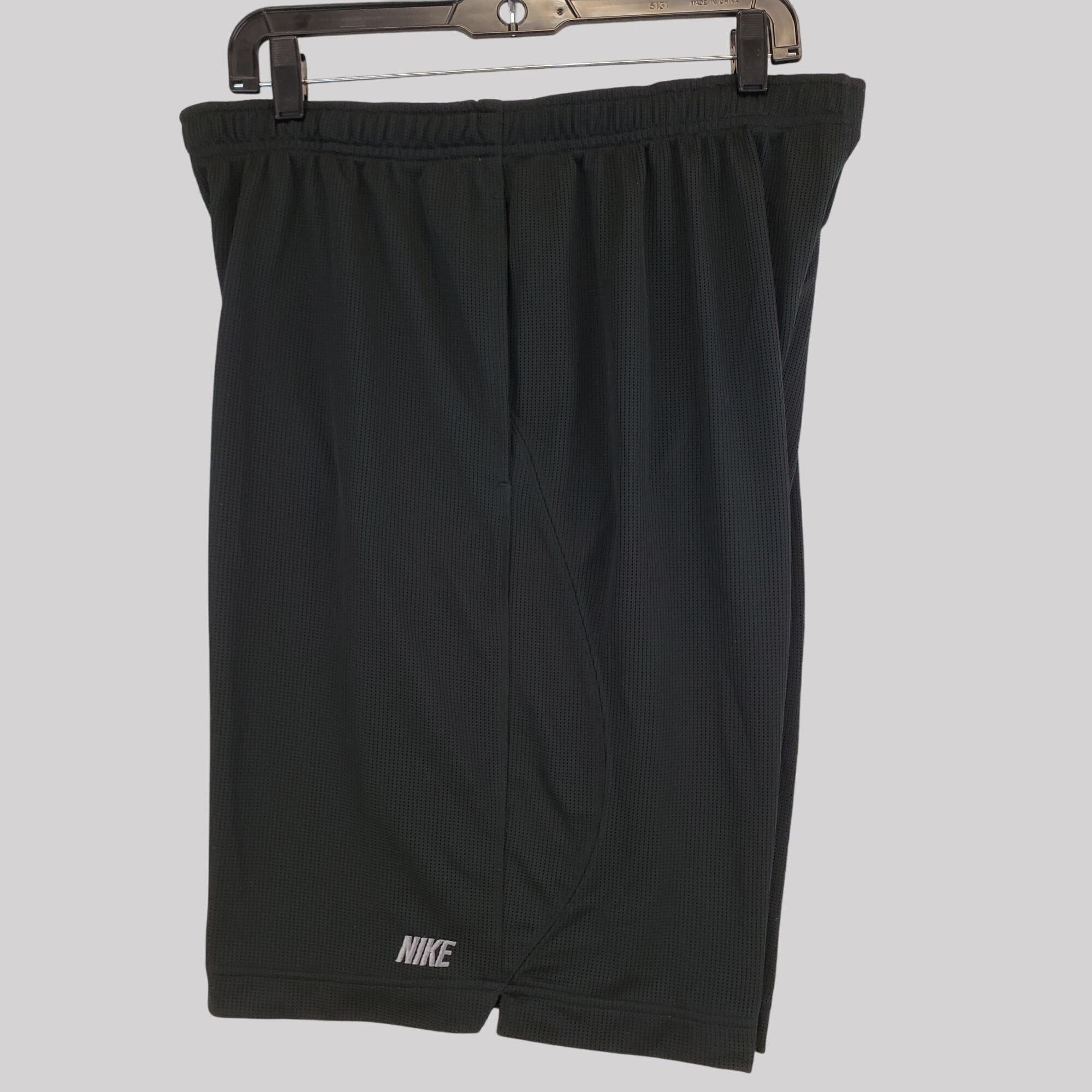 Nike Nike Sportswear Black Mesh Athletic Shorts Lightweight XL Size US 36 / EU 52 - 3 Thumbnail