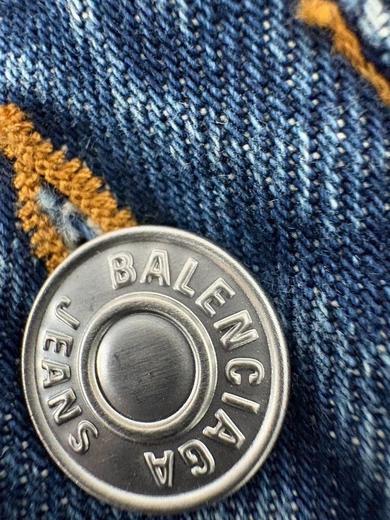 Balenciaga Balenciaga Blue Mastercard Embroidered Logo Denim Jacket-25 Size US M / EU 48-50 / 2 - 5 Thumbnail