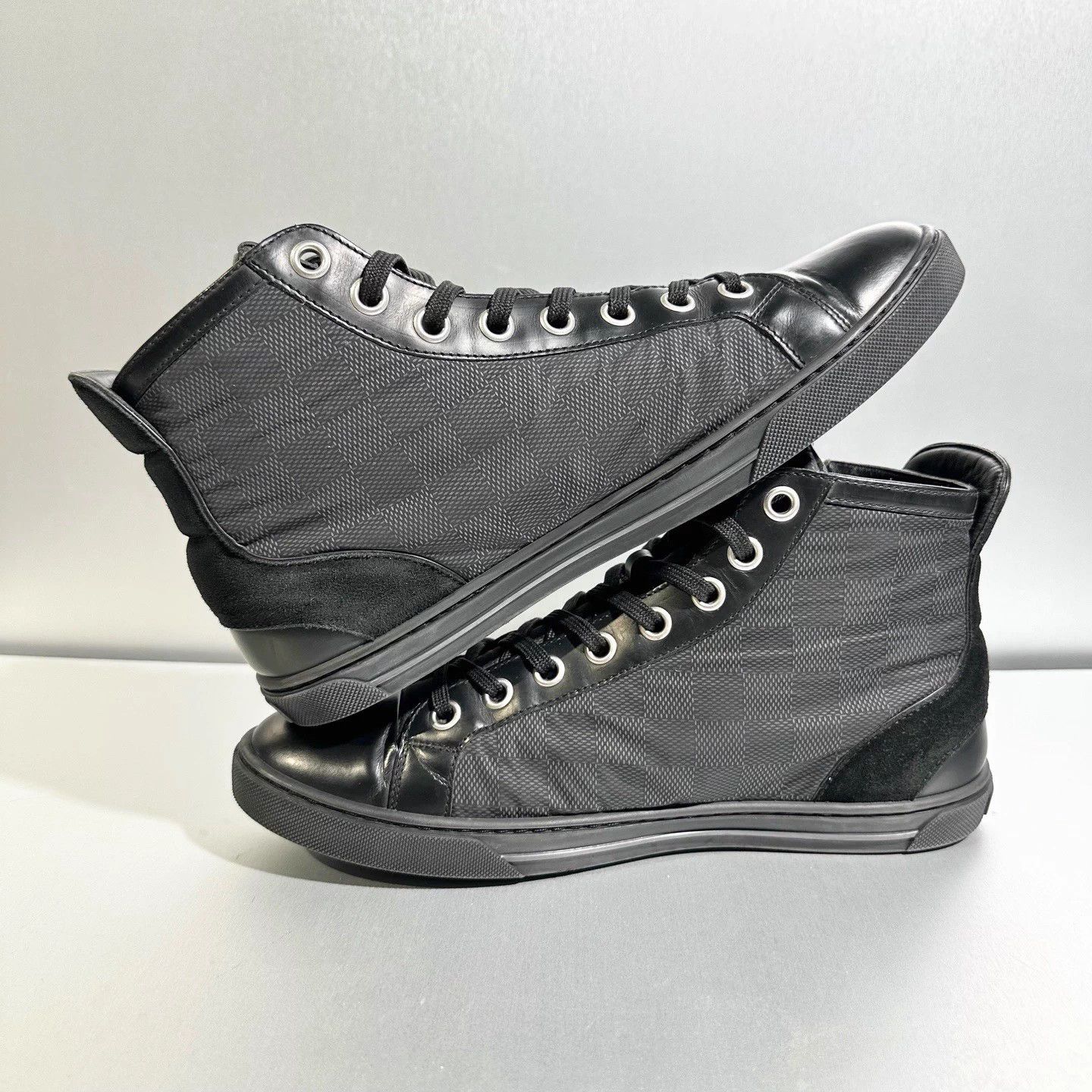 Louis Vuitton Louis Vuitton Damier Zip Sneaker Size 7/41 Mint Size US 7 / EU 40 - 4 Thumbnail