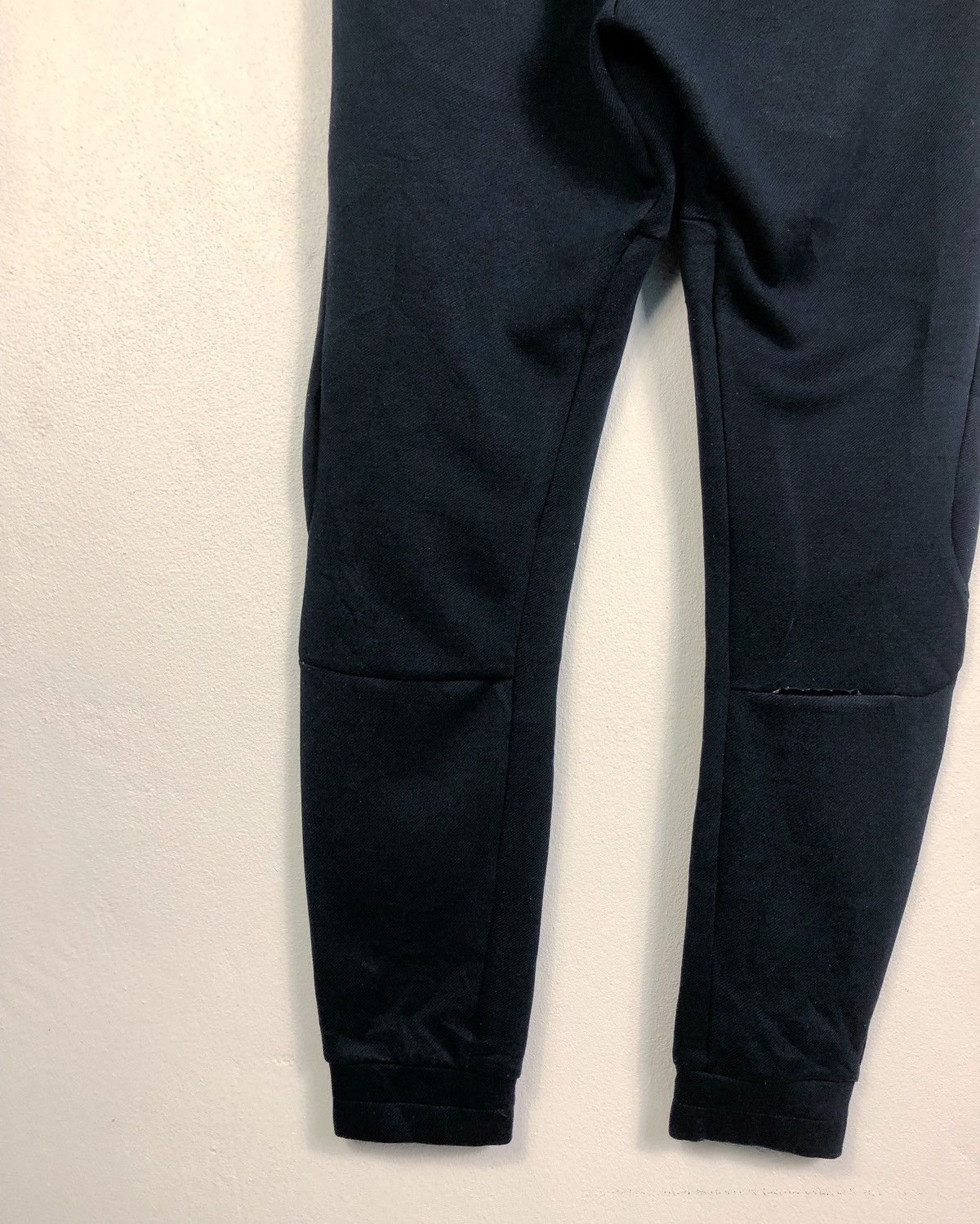 Oakley Rare Oakley Sweatpants Size US 27 - 10 Thumbnail