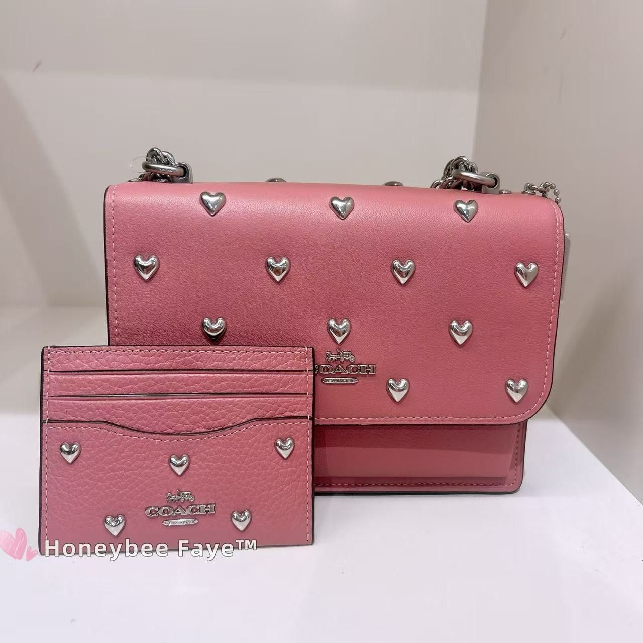 Coach Slim Id Card Case With Heart Rivets CDG89 Size ONE SIZE - 5 Thumbnail