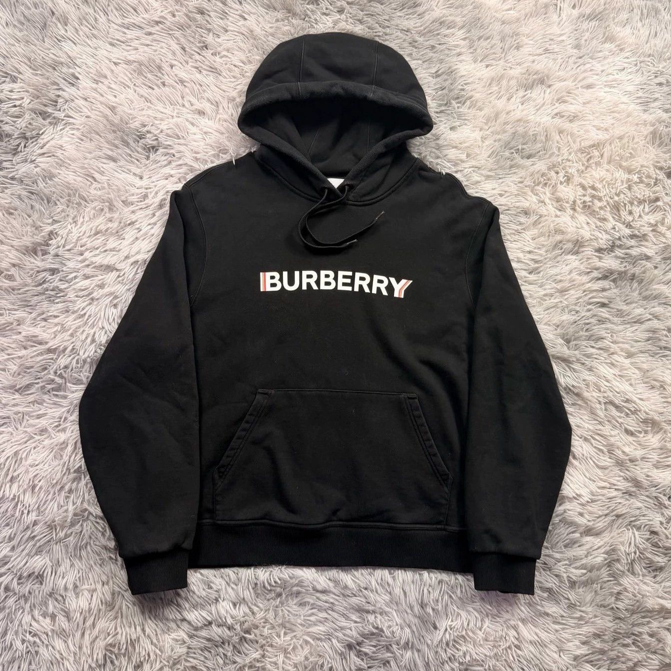 Burberry burberry black hoodie size xl for sale Size US XL / EU 56 / 4 - 1 Thumbnail