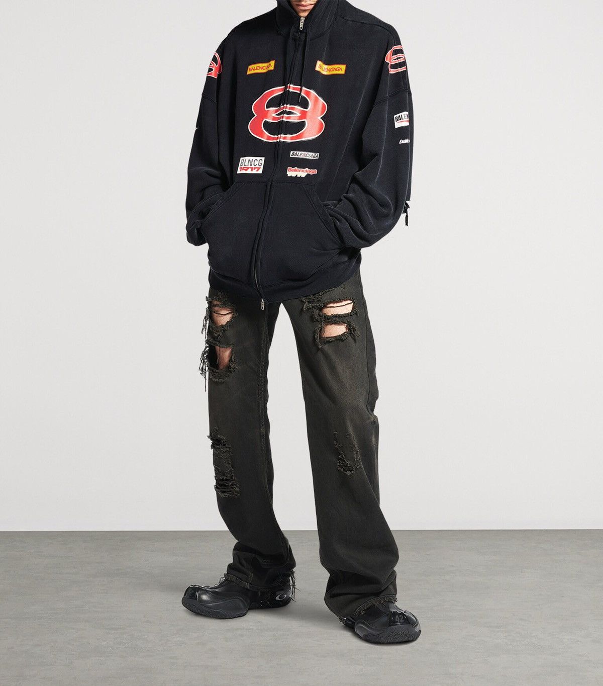 Balenciaga Balenciaga Sponsor Logos Oversized Zip-Up Hoodie Size US XL / EU 56 / 4 - 4 Thumbnail