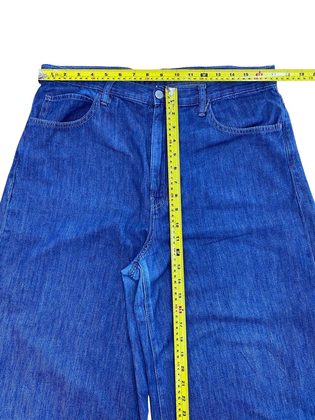 Uniqlo Uniqlo Blue Wash Baggy Style Soft Jeans Size US 34 / EU 50 - 7 Thumbnail