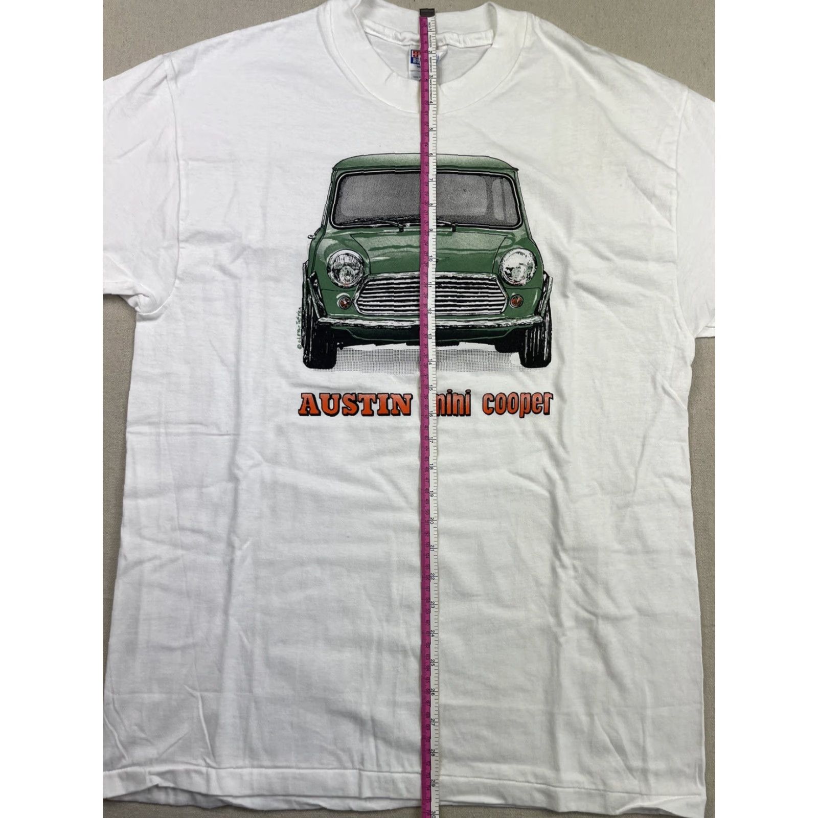 Hanes VINTAGE Hanes 90s Graphic Tee White Classic Mini Cooper Car Men’s Size L Rockabilly USA Size US L / EU 52-54 / 3 - 7 Thumbnail