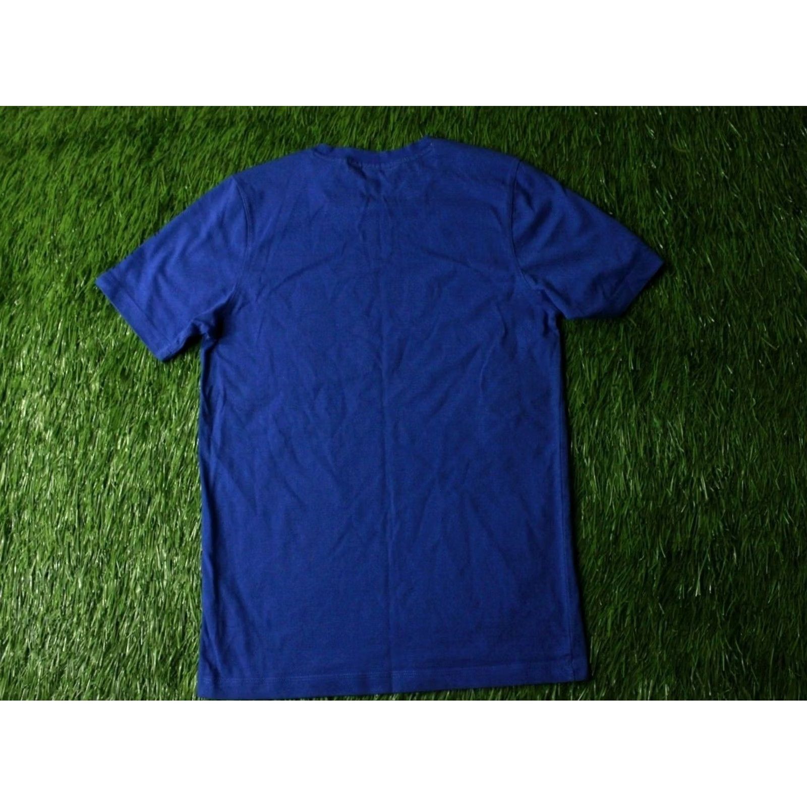 Umbro Umbro ORIGINAL mens CASUAL SHIRT T-SHIRT TEE JERSEY TRIKOT MAGLIA SIZE S Blue Logo Short Sleeve Casual Men's T-Shirt 65% Cotton 35% Polyester Size US S / EU 44-46 / 1 - 8 Thumbnail