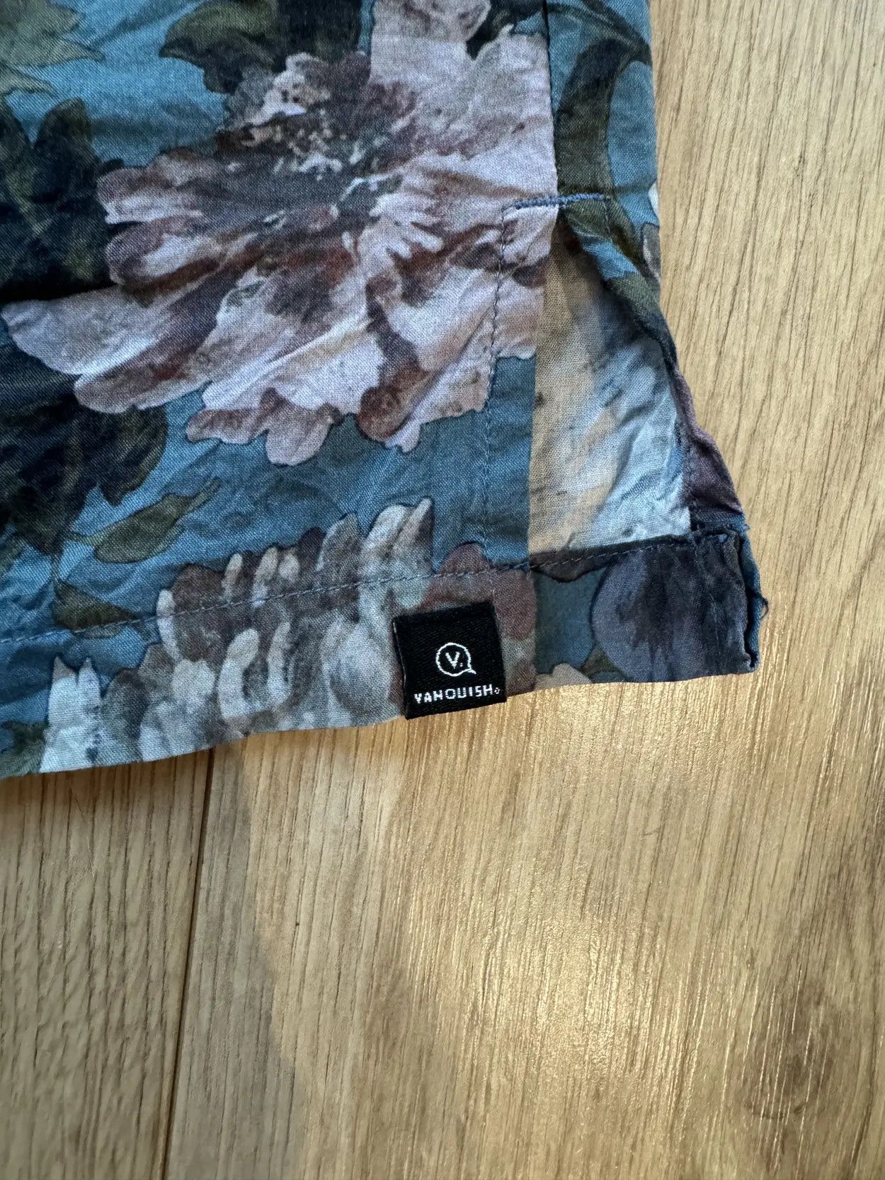 Vanquish Vanquish Japan Antique Flower Open Collar Shirt size M Size US M / EU 48-50 / 2 - 4 Thumbnail