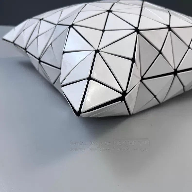 Issey Miyake Issey Miyake White Geometric Bag Size ONE SIZE - 6 Thumbnail