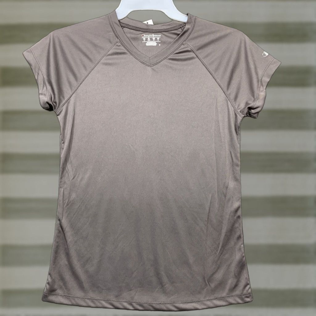 Champion NEW Champion Performance T-Shirt Men’s Medium Athletic V-Neck Gray Logo NWT Size US M / EU 48-50 / 2 - 1 Thumbnail