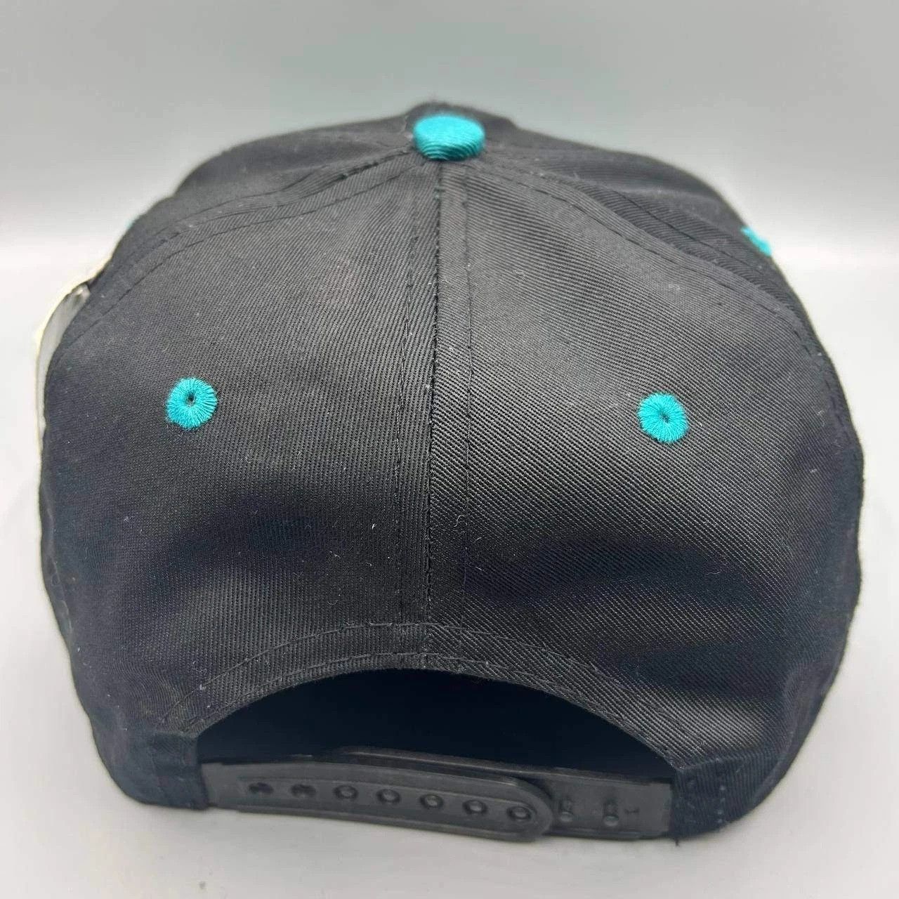Other Vancouver City Series Hat Men Embroidered Snap Back Size ONE SIZE - 7 Thumbnail
