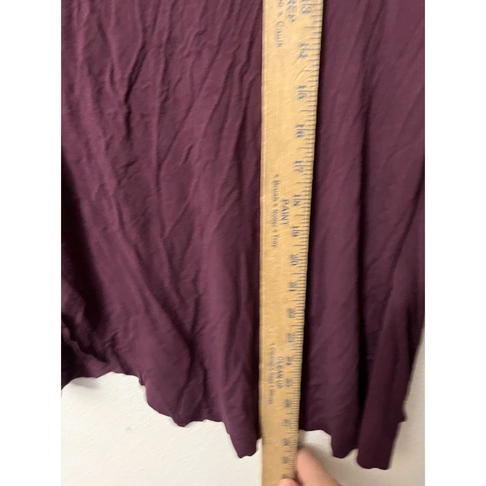 Vintage VINTAGE Halogen Women's T-Shirt Long Sleeve Pullover Size Small Burgundy Solid Casual Women Size S / US 4 / IT 40 - 4 Thumbnail