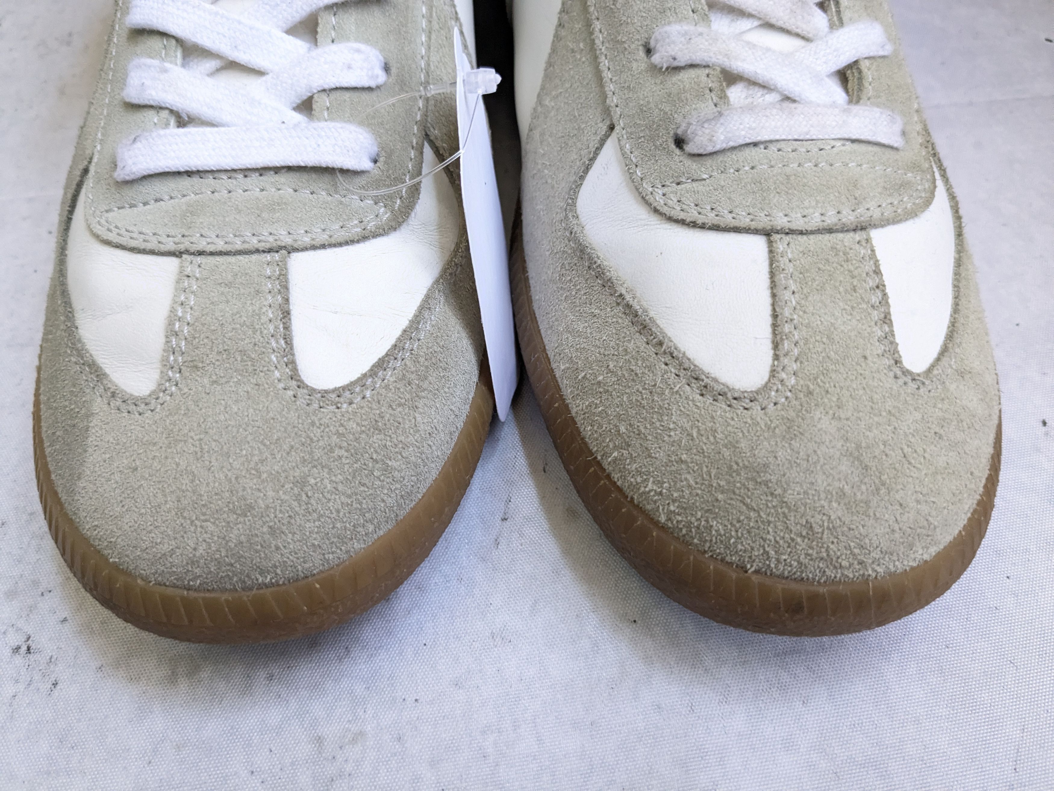 Maison Margiela Maison Margiela Replica GAT White Gray 10 43 High Tops Size US 10 / EU 43 - 2 Thumbnail