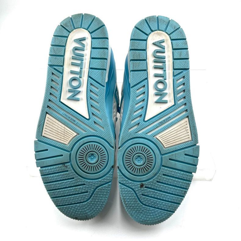 Louis Vuitton Louis Vuitton Trainer white and blue embossed board shoes Size US 7 / EU 40 - 3 Thumbnail