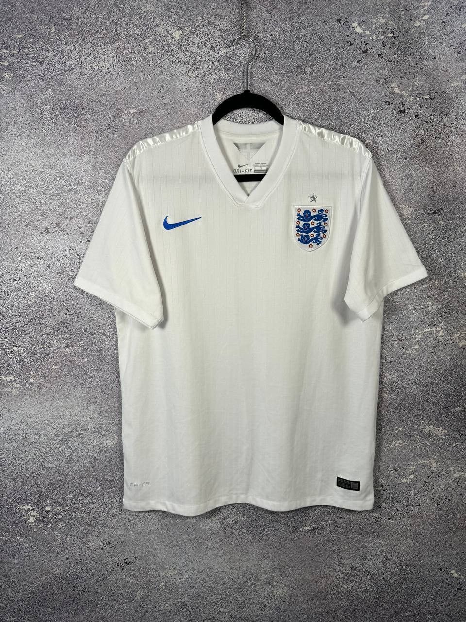 Vintage England National Team 2014 Fan Soccer Jersey Size US XL / EU 56 / 4 - 1 Thumbnail